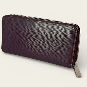 Louis Vuitton Epi Leather Zippy Wallet – Dark Plum / Fig – Authentic